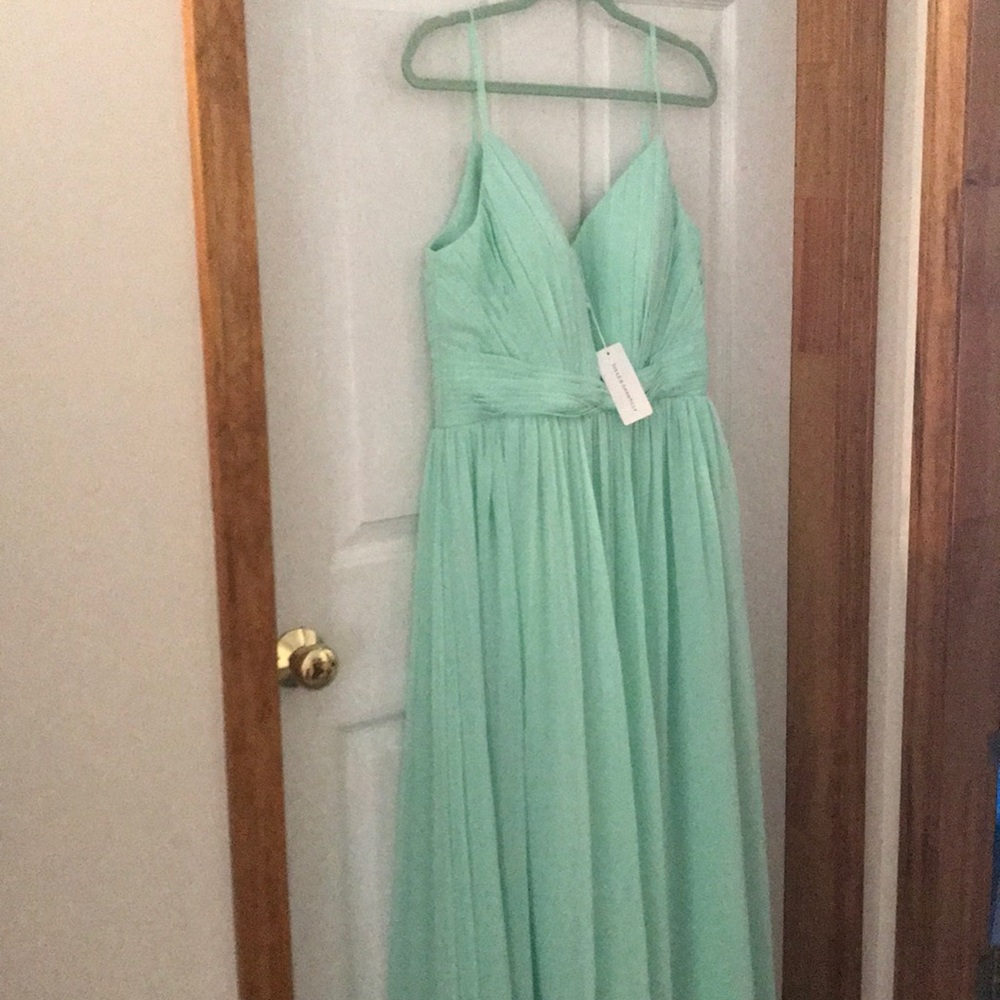 TULLE & CHANTILLY mint green floorlength gown